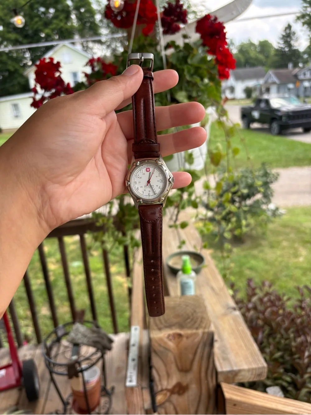 Men’s Swiss army Wenger field watch leather band